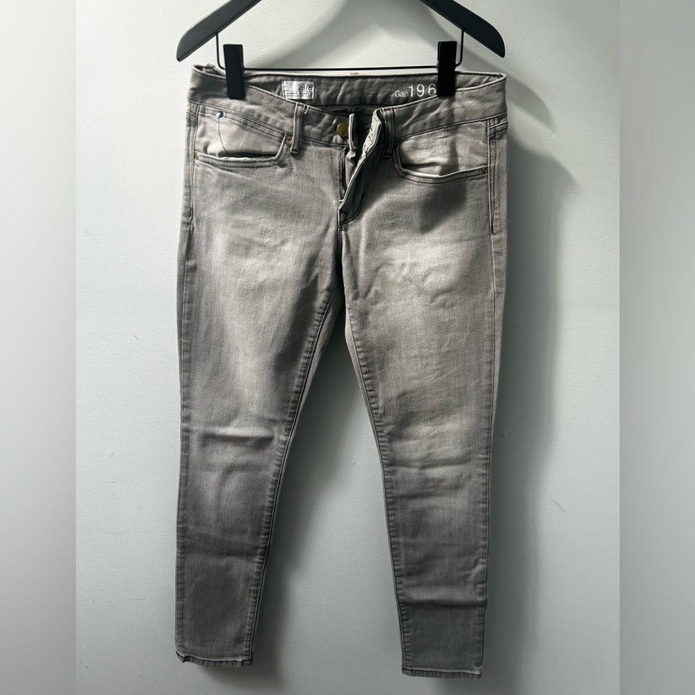 Women's Gray Straight Leg Jeans